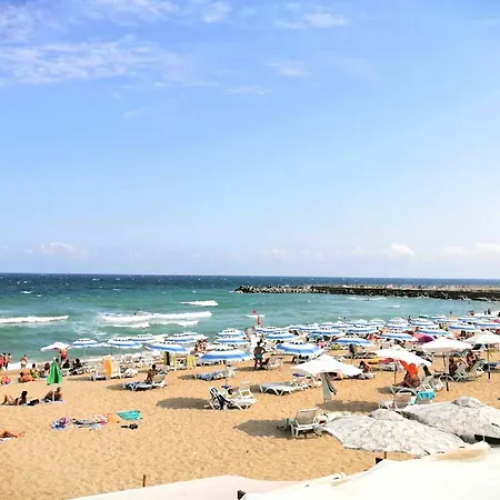 Cozy Nest With Glass Veranda Apartment *