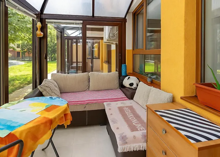 Cozy Nest With Glass Veranda * Varna