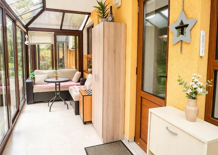 Daire Cozy Nest With Glass Veranda *