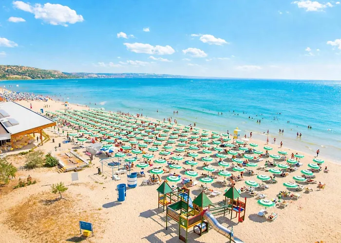 Apartment Cozy Nest With Glass Veranda
